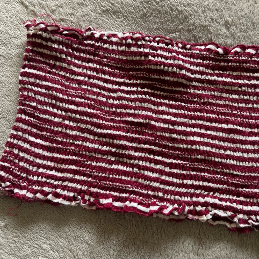 Bandeau Ruched Crop Top - Picture 5 of 15